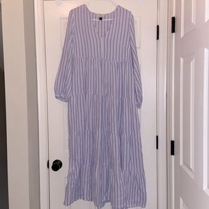 Universal Thread tiered dress — size S